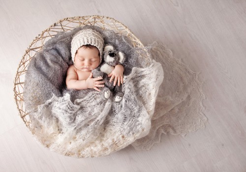 Choosing Versatile and High-Quality Props for a Memorable Newborn Photoshoot